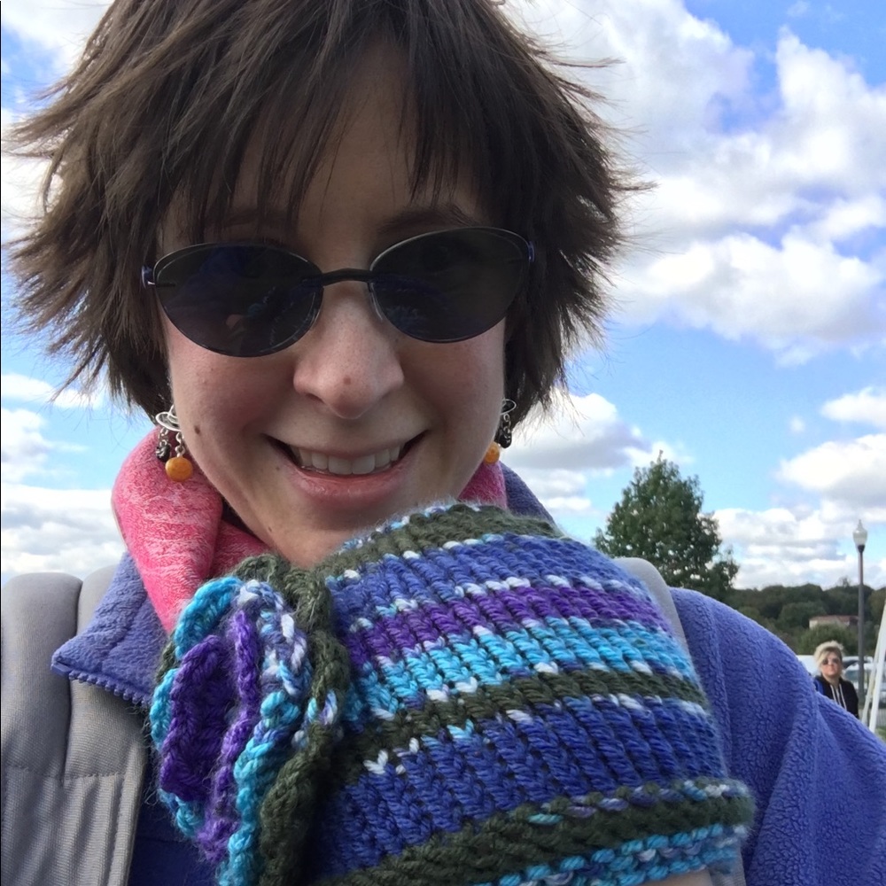 Meet your Posher, Carissa